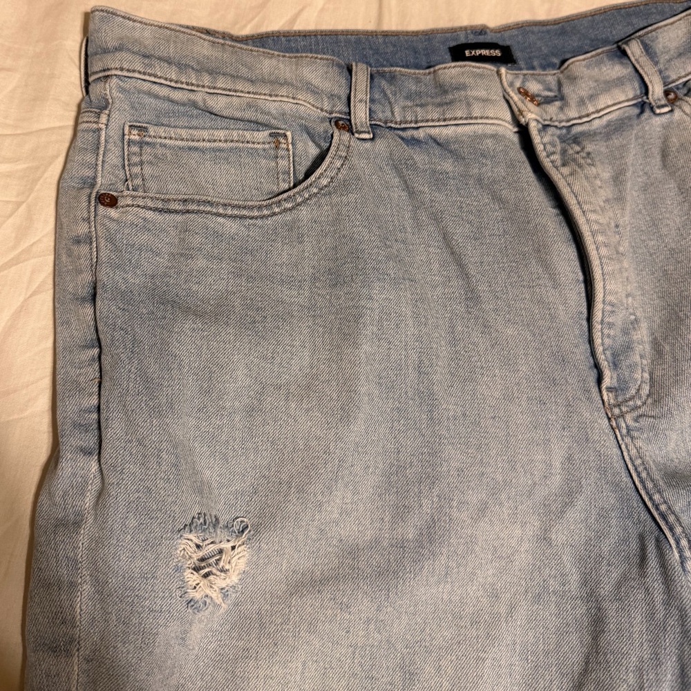 Express High Rise Mom Jeans - Picture 2 of 11